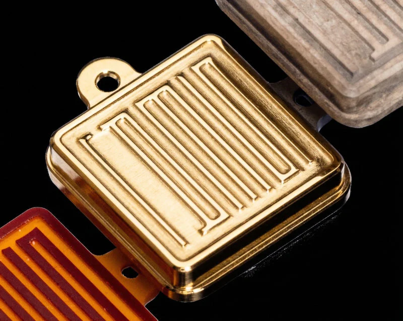 Badge - Image 4
