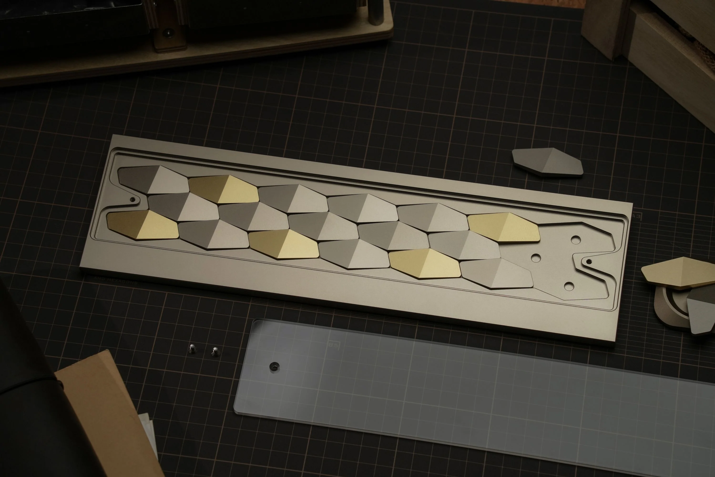 [In Stock] Dragon Scales Wrist Rest 65%-Silicone Connector Version - Image 14