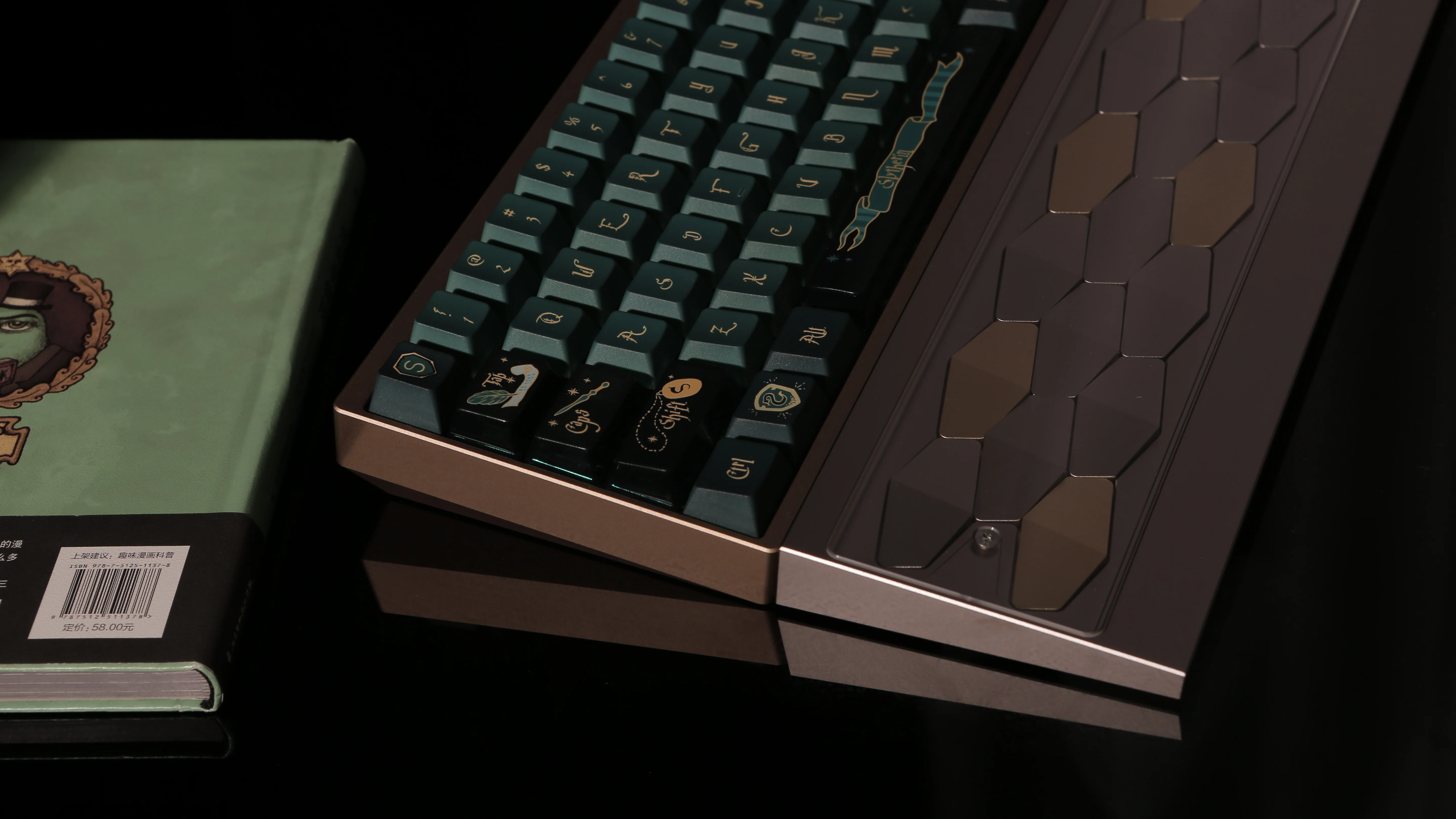 [In Stock] Dragon Scales Wrist Rest 65%-Silicone Connector Version - Image 3