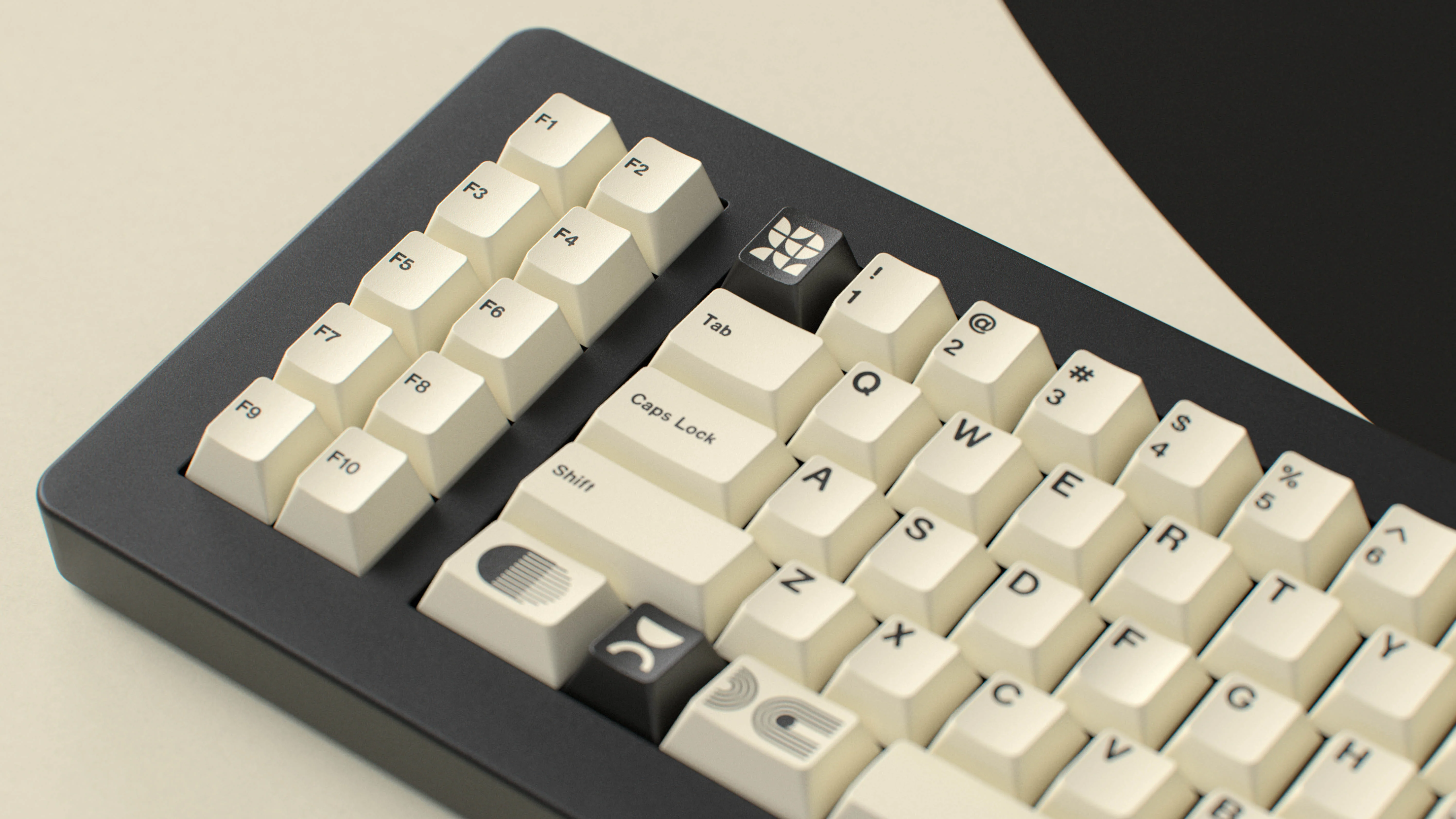 [In Stock] GMK CYL Crème - Image 6