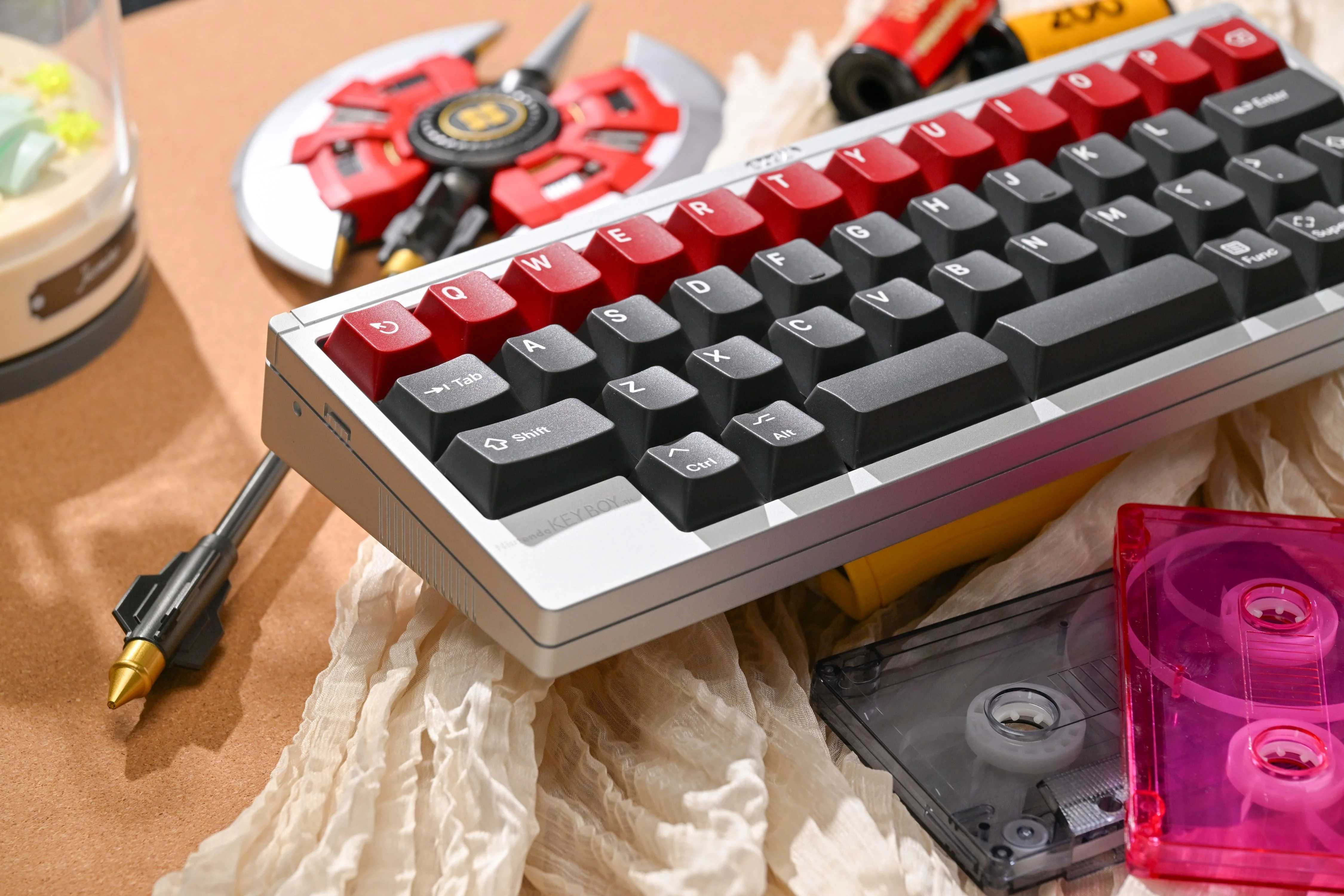 [In Stock] KAP Grey Alert PBT Double-Shot Keycap Set - Image 14