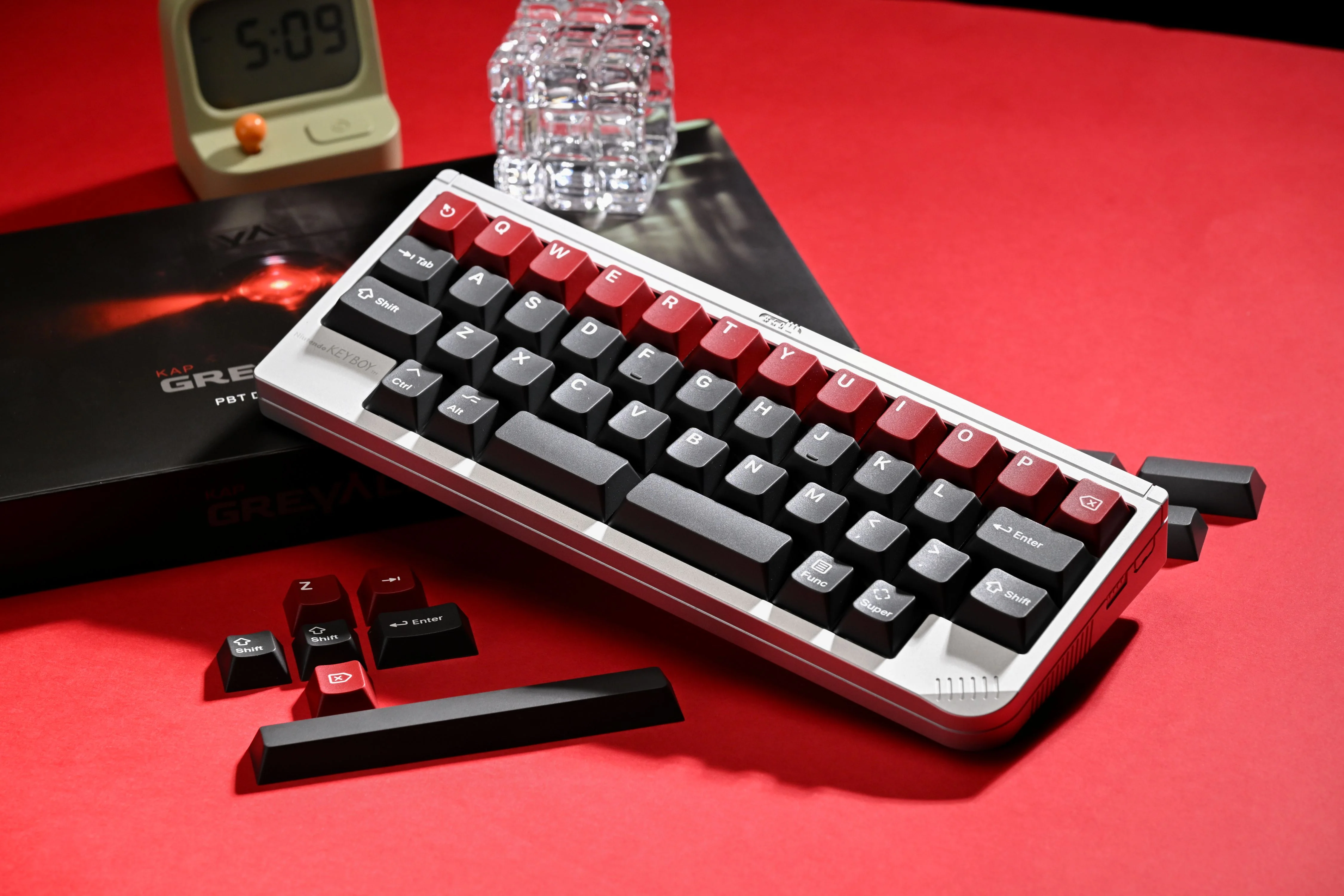 [In Stock] KAP Grey Alert PBT Double-Shot Keycap Set - Image 22