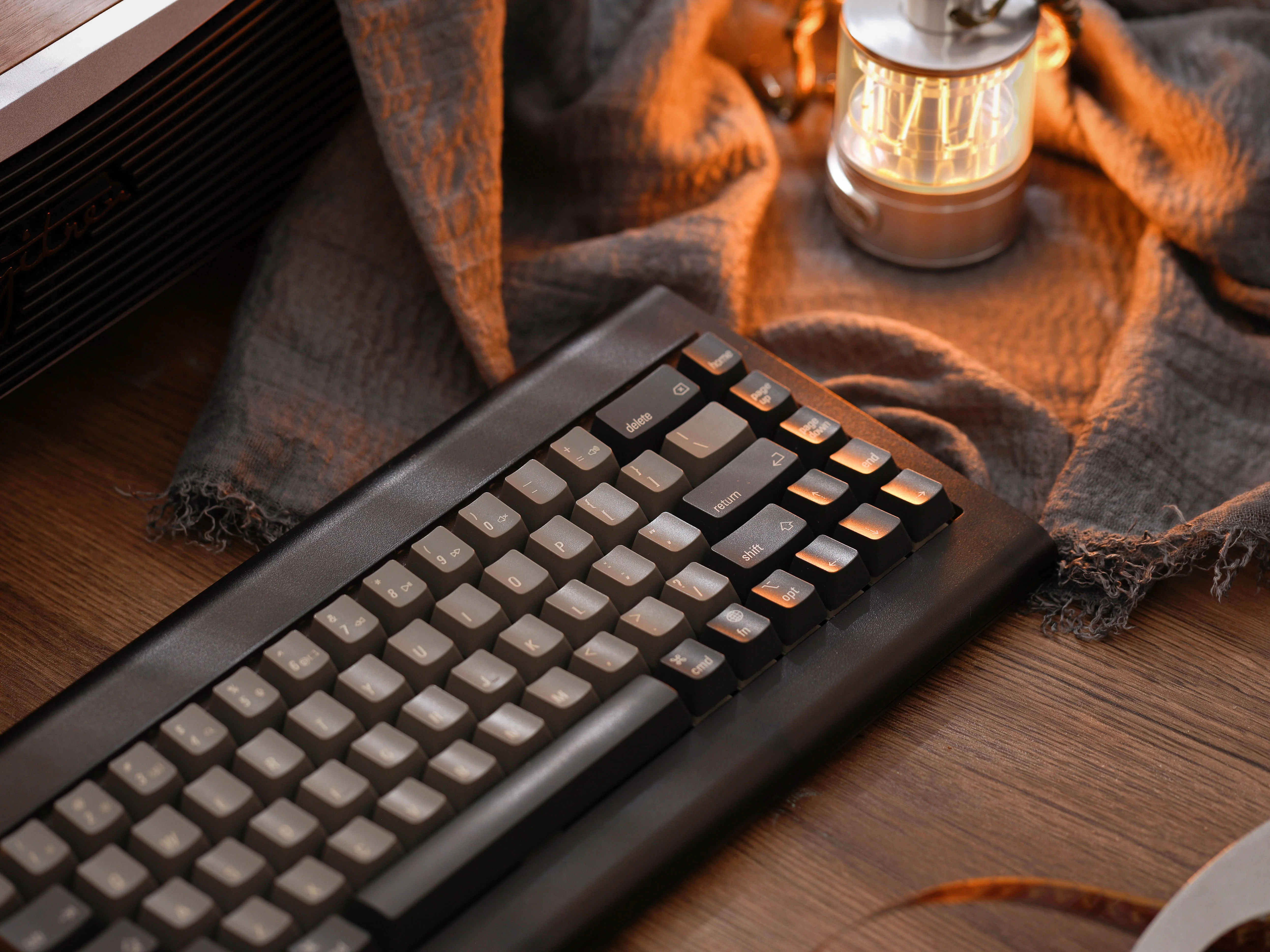 [In Stock] Kataaa Model VI Mechanical Hot-Swappable Keyboard - Image 6