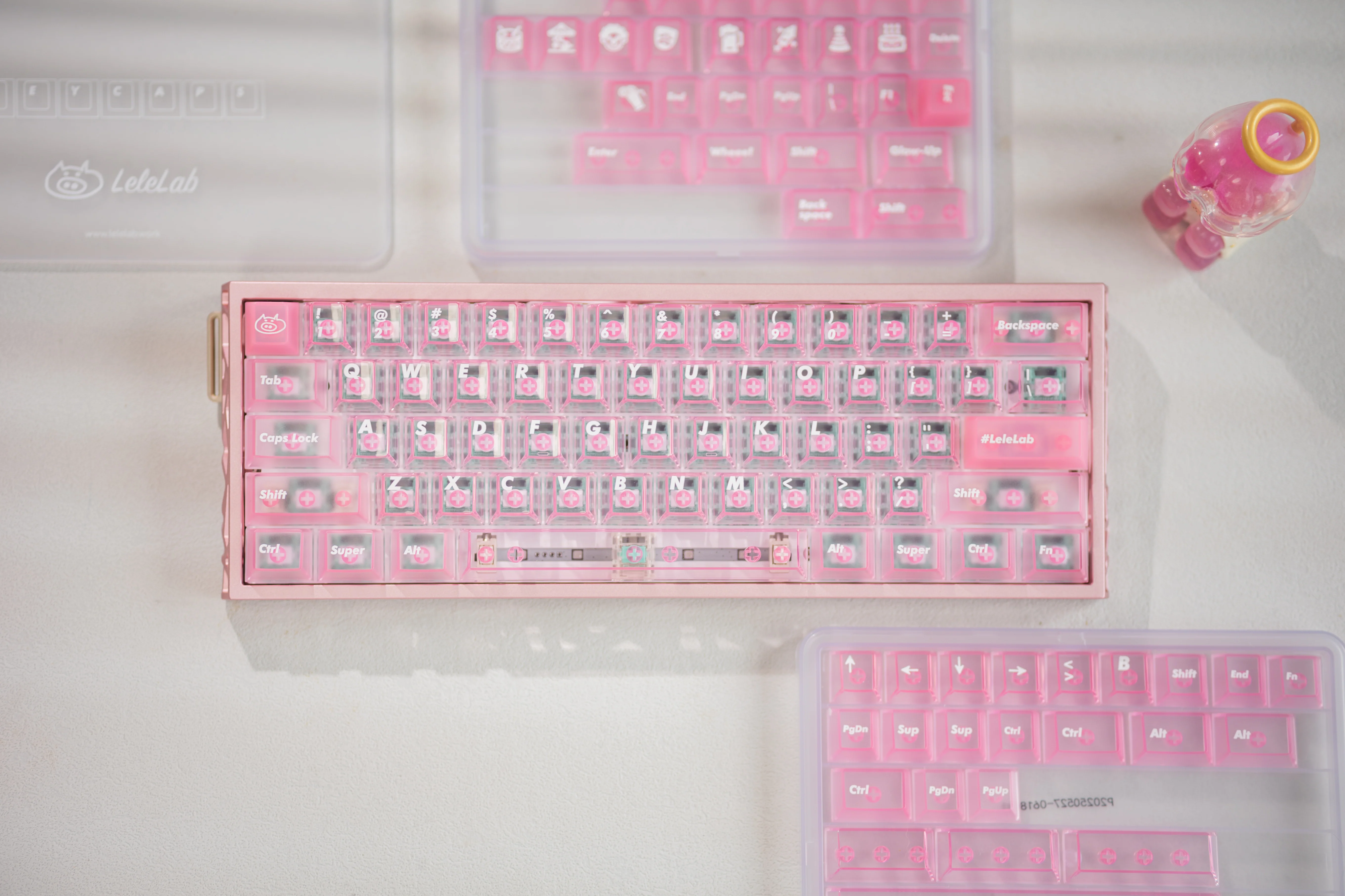 [In Stock] LeleLab Pink Carnival Keycap Set