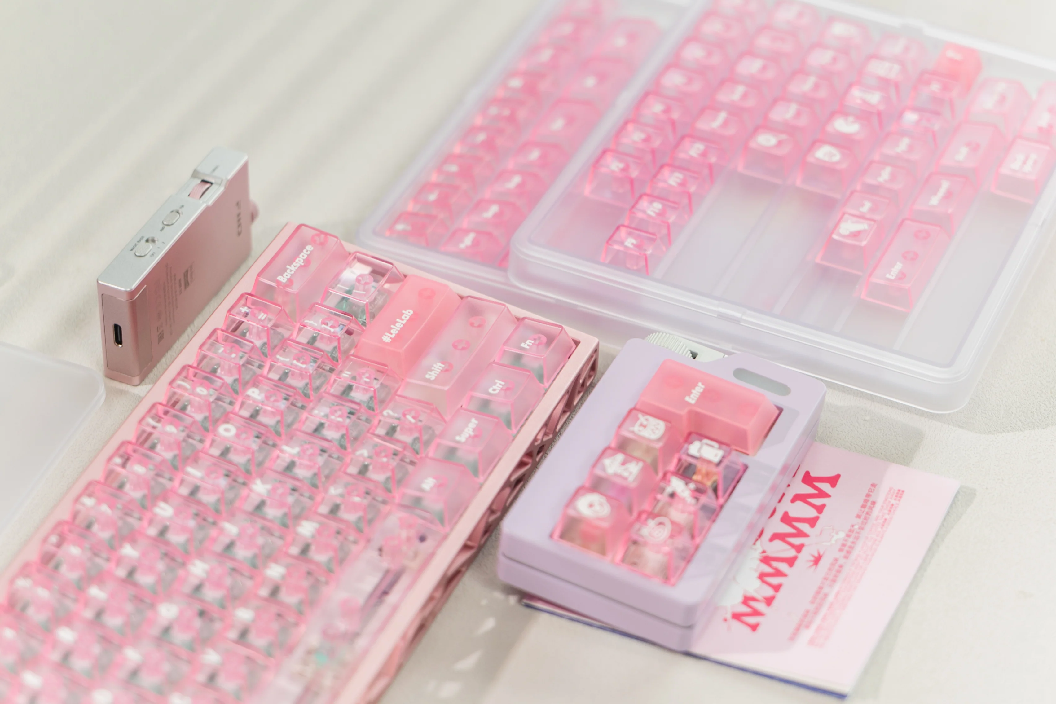 [In Stock] LeleLab Pink Carnival Keycap Set - Image 2