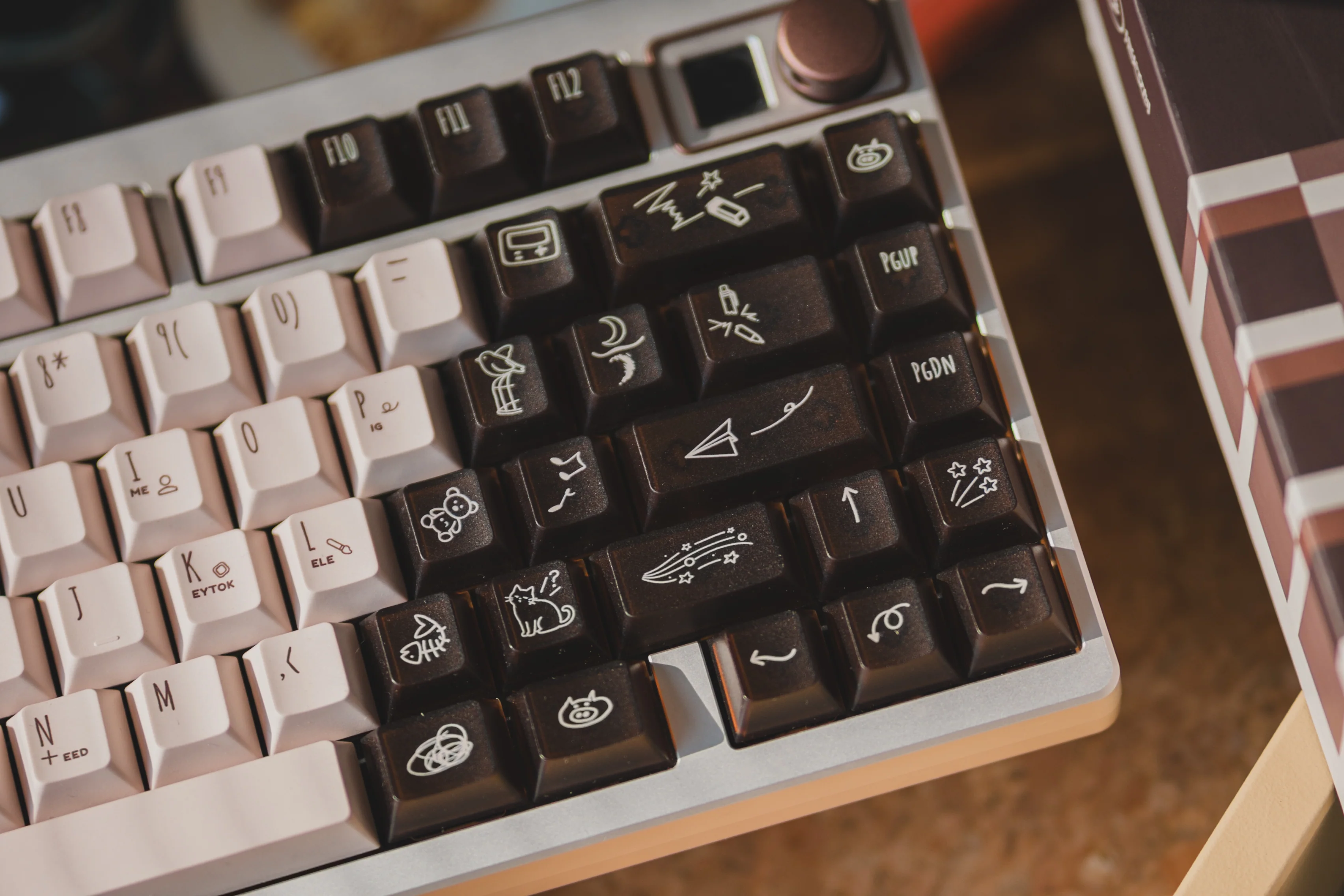 [In Stock] LeleLab x KeyTok Good Night,Cocoa Keycaps Set - Image 7