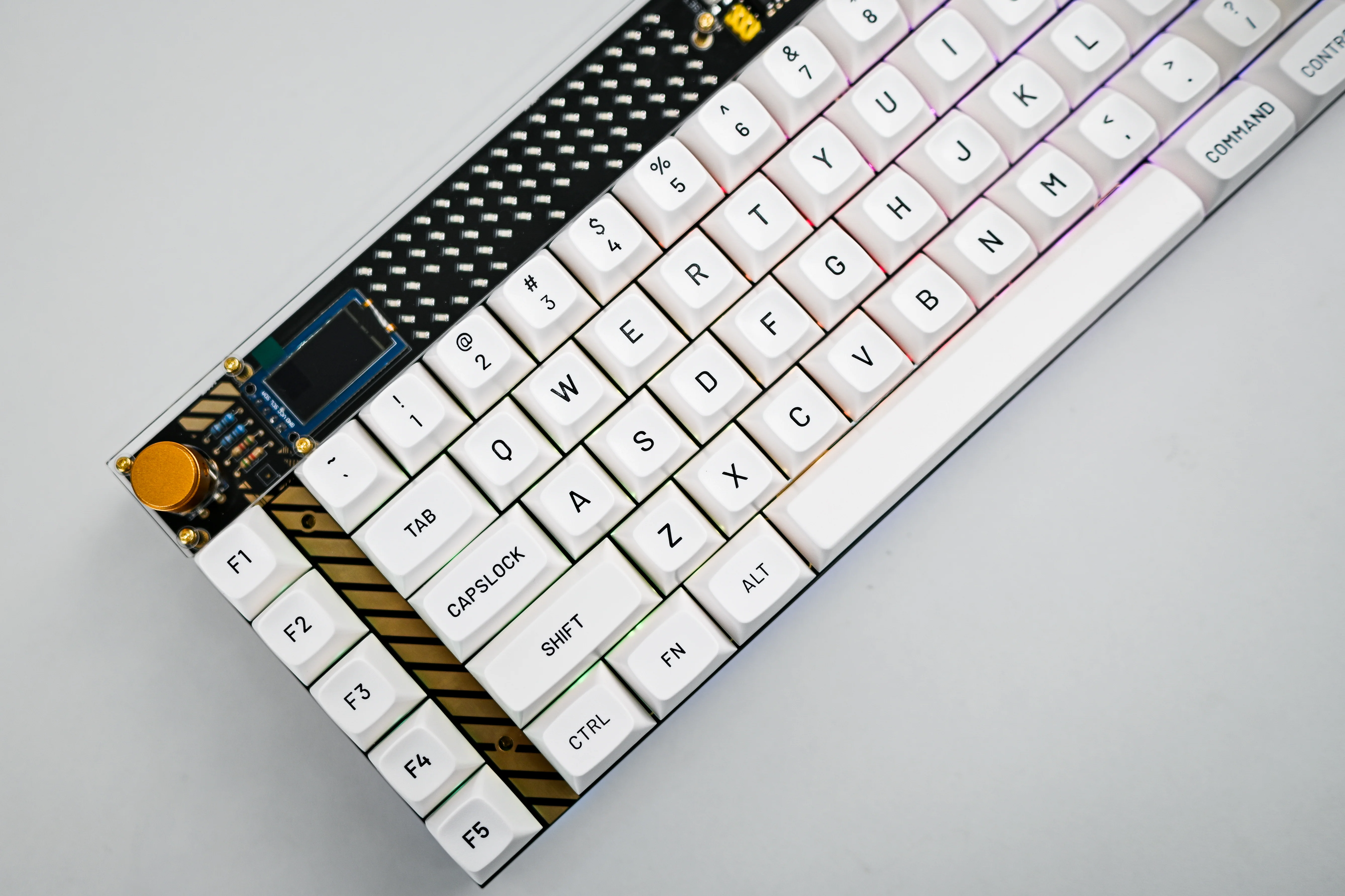 [In Stock] Lelelab Y2K 76 x MT3 Black on White PreBuilt Ready-to-use Keyboard - Image 3