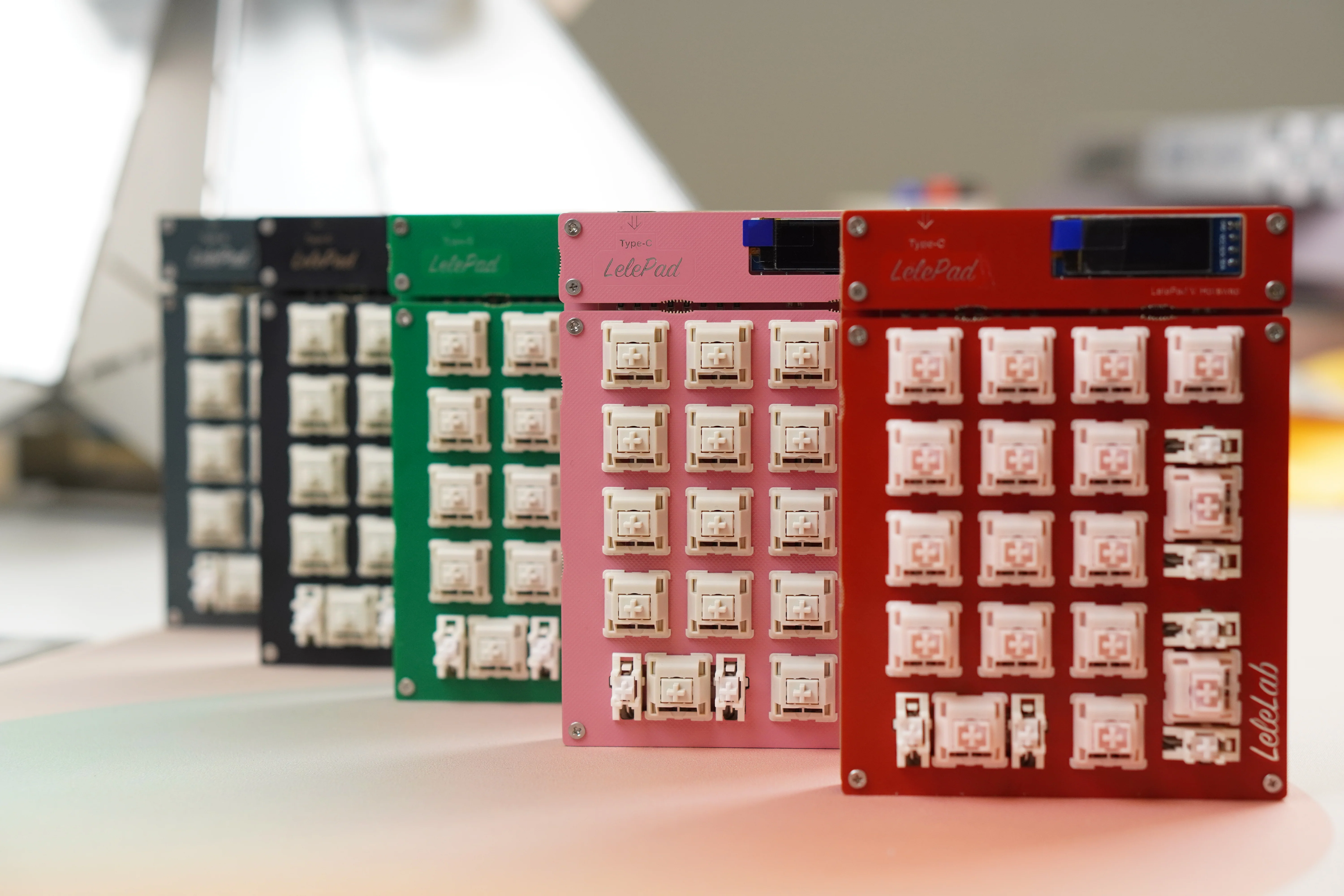[In Stock] Lelepad Custom Numpad/Macropad Hotswappable Keyboard - Image 5