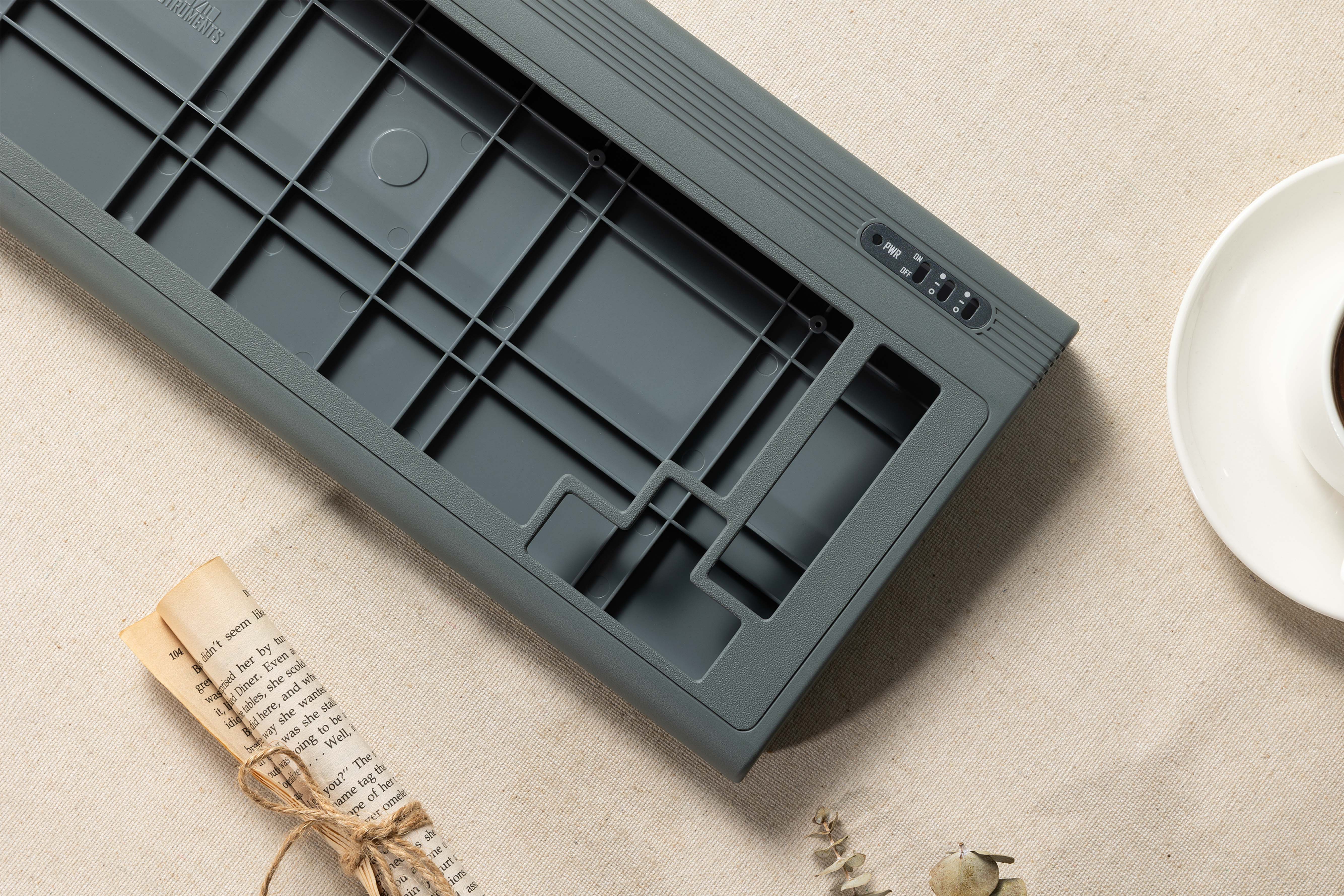 [In Stock] PK x BIOI Command 65 R2 Vintage Custom Mechanical Keyboard Kit - Image 24