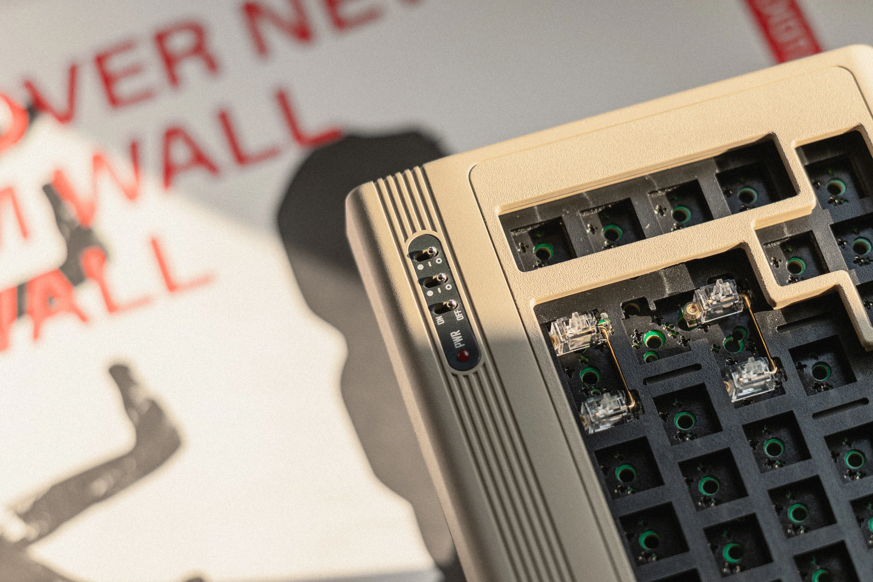 [In Stock] PK x BIOI Command 65 R2 Vintage Custom Mechanical Keyboard Kit - Image 3