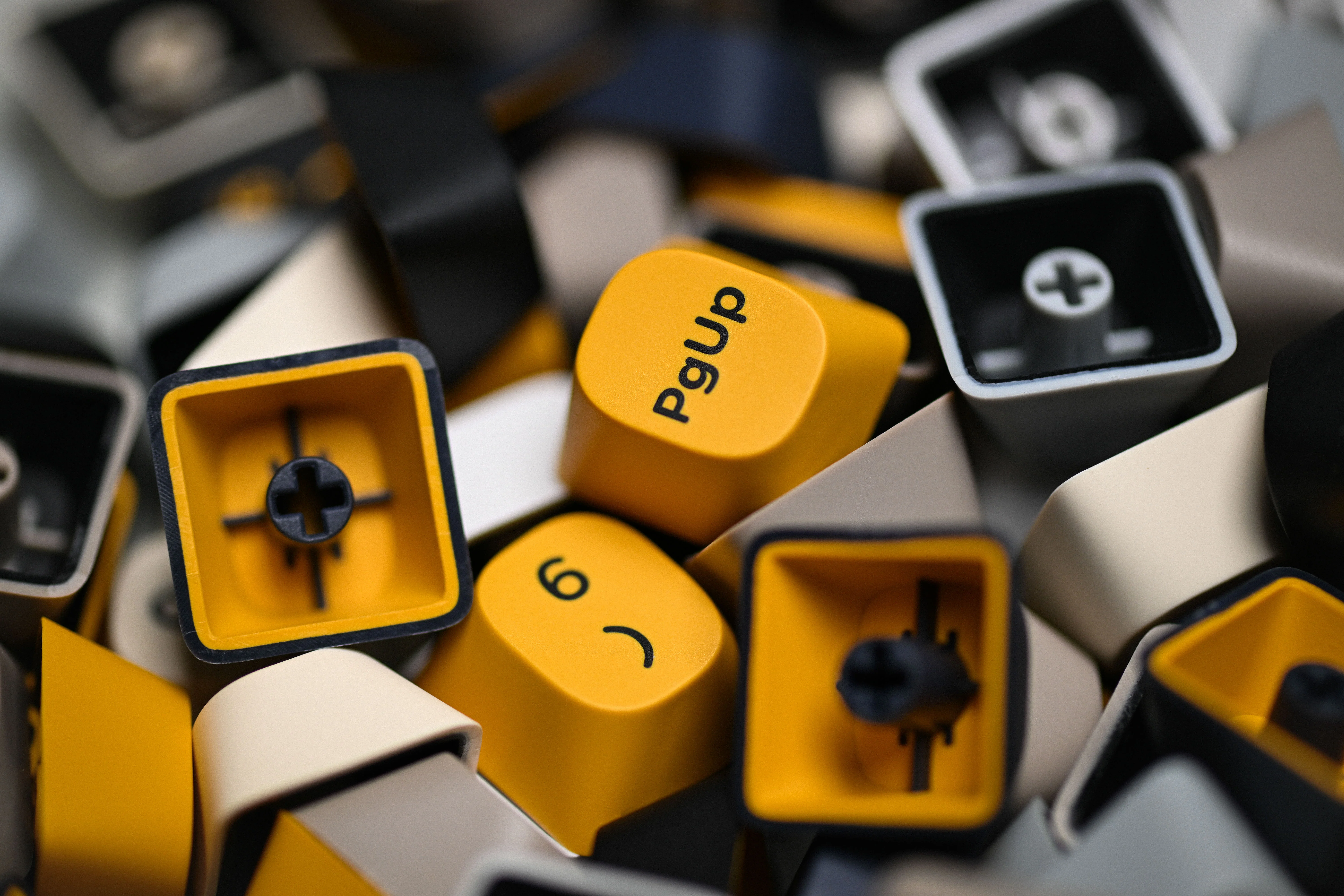 [In Stock] RAMA CAPS Keycap Sets - Image 34