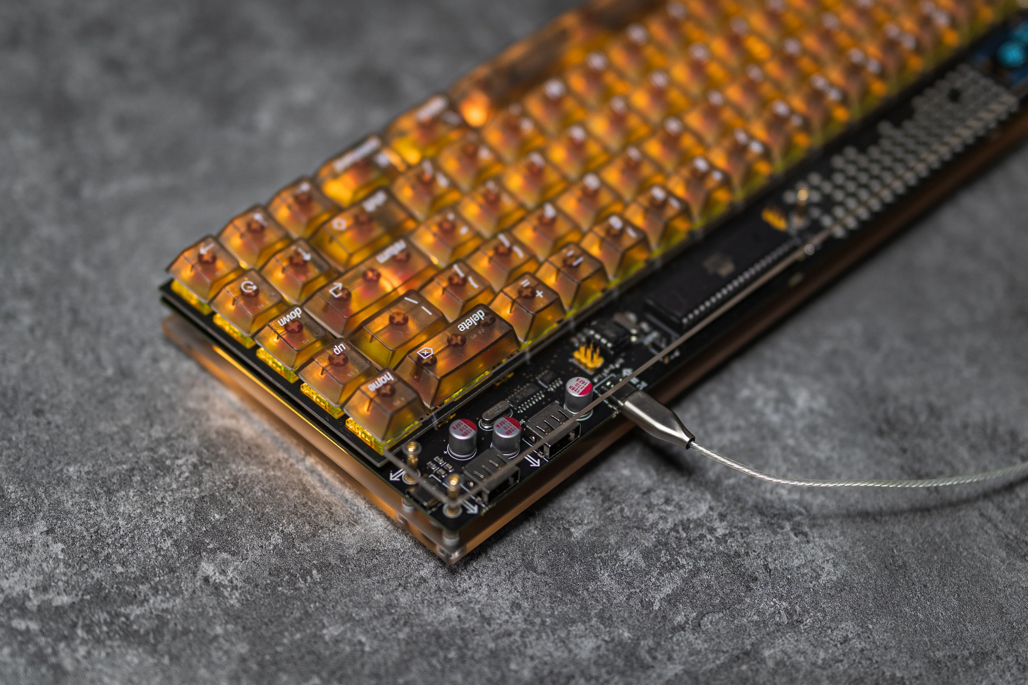 [In Stock] Lelelab Y2K 76 Hotswap Mechanical Keyboard Kit - Image 18