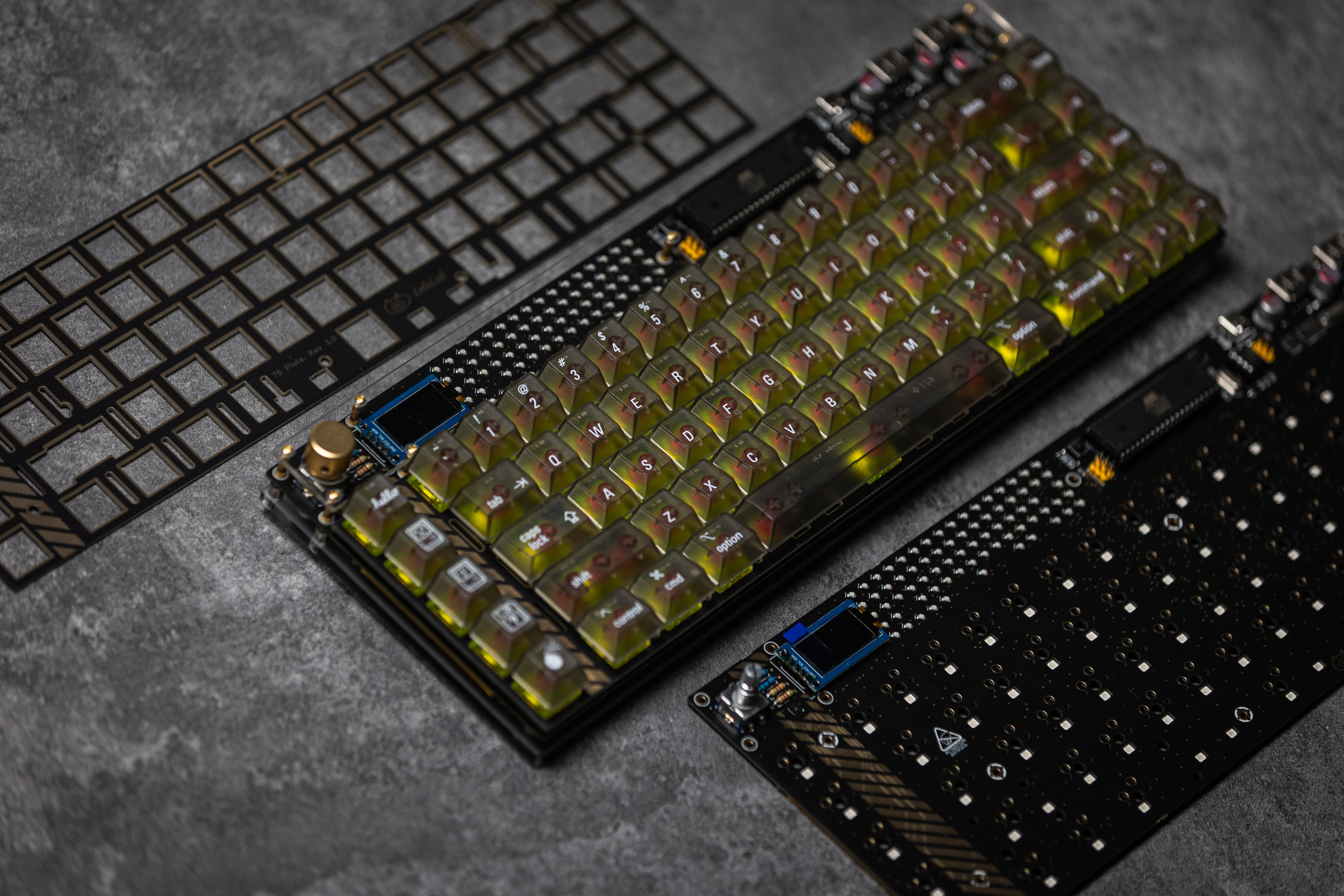 [In Stock] Lelelab Y2K 76 Hotswap Mechanical Keyboard Kit - Image 8