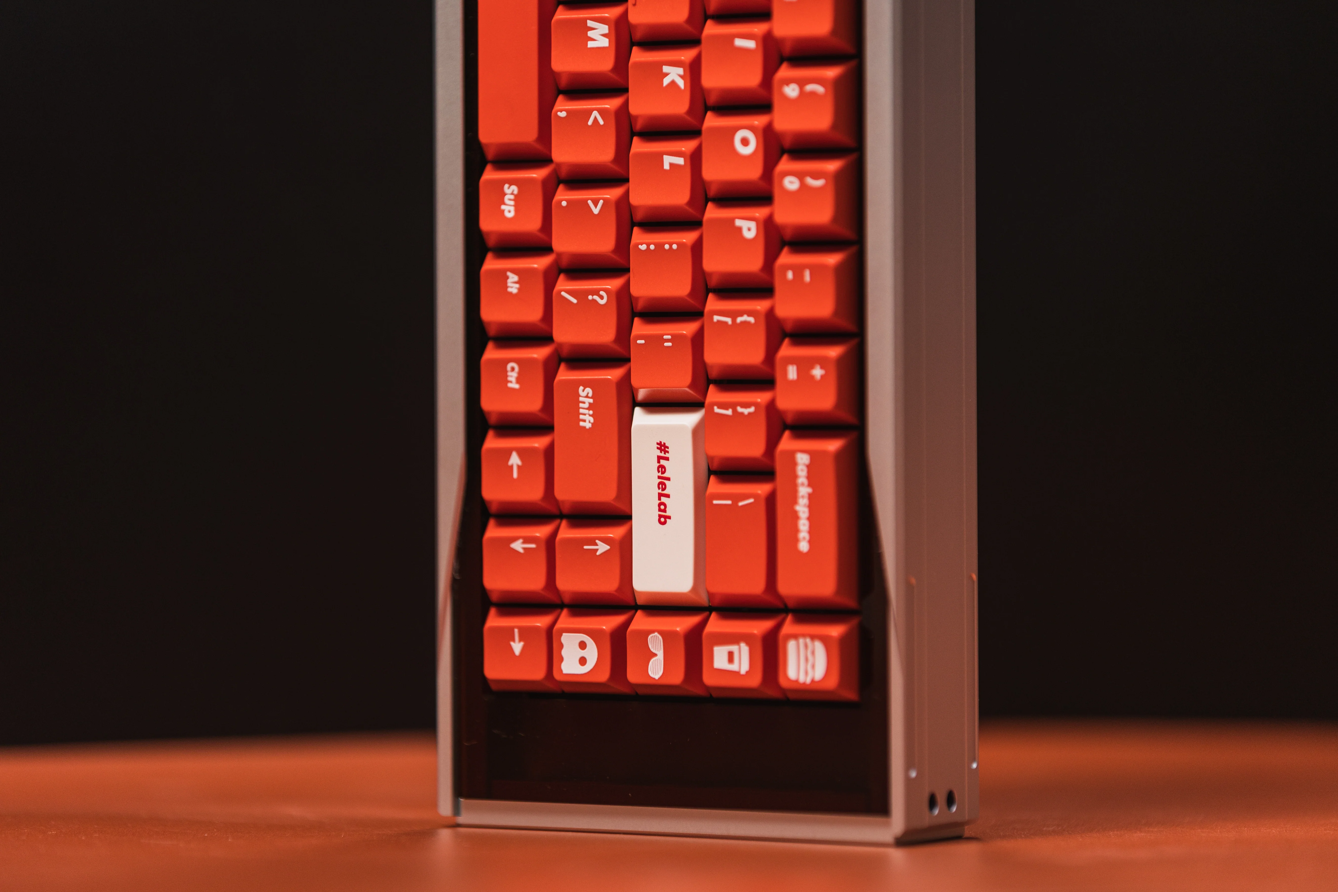 [In Stock] LeleLab Supsup Venetian Red Keycap Set - Image 8